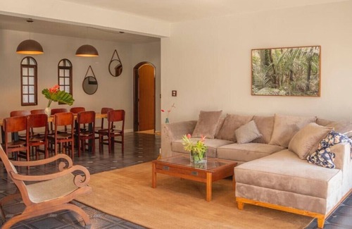 Santana de Parnaiba Cottage | Country house 25min from Sp, full of nature and leisure for your family!