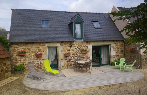 Lannion House | Country house a few minutes from the sea and the pink granite coast