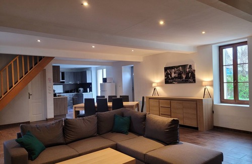 Bransles House | Country house "A n'est for the night" (pets welcome!)