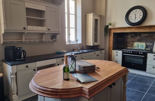 Clairac Villa | Country House 'Abbaye De Clairac' with Lake View, Private Pool and Wi-Fi