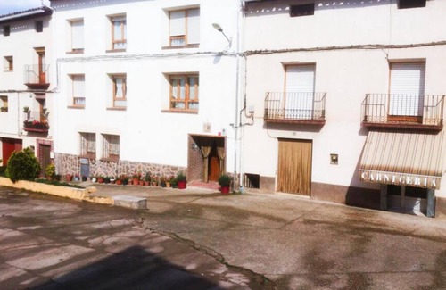 Munebrega House | Country House 'Apartamento Luna' with Private Terrace and Wi-Fi