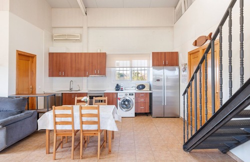 Pozo Los Palos House | Country House 'Arizona' with Balcony, Wi-Fi and Air Conditioning
