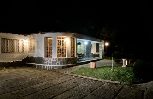 Teresopolis Cottage | Country house by the waterfall with swimming pool