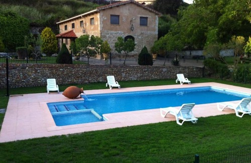 Ciudad Rodrigo House | Country House 'Casa Rural El Manantial' with Mountain View, Private Pool and Private Terrace