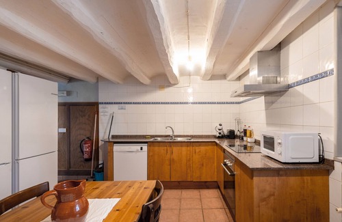 Gelida House | Country House 'Cal Contra' with Mountain View, Private Pool and Wi-Fi