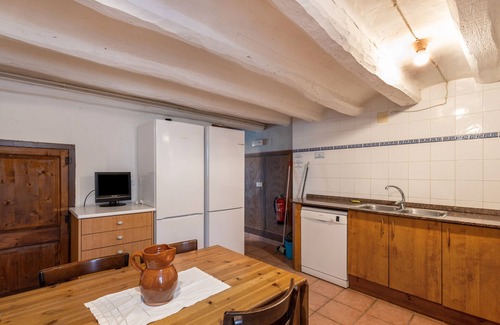 Gelida House | Country House 'Cal Contra' with Mountain View, Private Pool and Wi-Fi