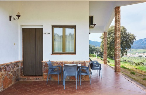 Aldeaquemada House | Country House 'Casa El Collado' with Mountain View, Shared Pool and Air Conditioning