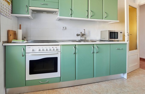Gordoncillo House | Country House 'Casa Visi' with Shared Terrace, Private Garden and Wi-Fi
