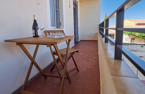 Gordoncillo House | Country House 'Casa Visi' with Shared Terrace, Private Garden and Wi-Fi