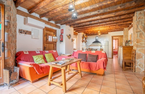 Castril House | Country House 'Casa Grande Casa Rural' with Mountain View, Wi-Fi and Air Conditioning