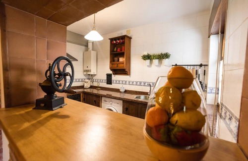Cabranes House | Country House 'Casa Rosaura' with Mountain View, Private Terrace and Wi-Fi