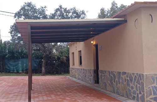 Guillena House | Country House 'Casaruralsevilla La Cabaña De Petra' with Mountain View, Wi-Fi and Air Conditioning
