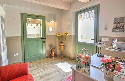 Loreto Bed & Breakfast | Country House Ceresa '1.5 km from the sea - AMARENA