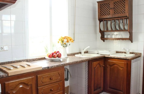 Guadalcanal House | Country House 'Cortijo Los Tomillares' with Mountain View, Wi-Fi and Air Conditioning