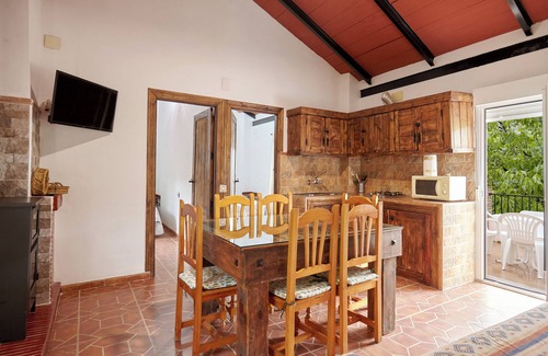 La Iruela House | Country House 'Cortijo De Las Flores 2' with Shared Pool, Shared Terrace and Shared Garden