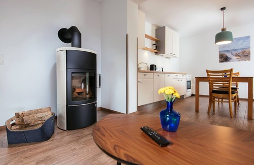 Ludershagen Apartment | Country house crane ground