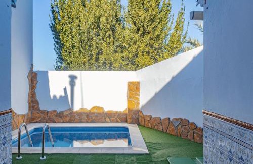 Cuevas Bajas House | Country House Cuevas Bajas by Genil River, cleaning included