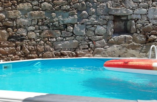 Valdeverdeja House | Country House 'El Canchal De Eladia' with Mountain View, Wi-Fi and Air Conditioning