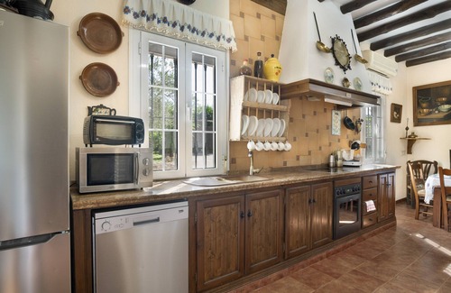 Arriate Villa | Country House 'El Olivar Ronda' with Mountain View, Wi-Fi and Air Conditioning