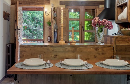 Rimor House | Country House 'El Pajariel II' with Mountain View and Barbecue with Recreational Area