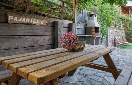 Rimor House | Country House 'El Pajariel II' with Mountain View and Barbecue with Recreational Area