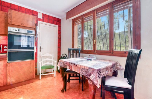 Agullent House | Country House 'El Parais' with Mountain View, Private Pool and Wi-Fi