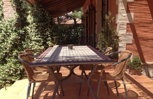 Moratalla House | Country House 'El Pinar De La Loma' with Private Pool, Wi-Fi and Air Conditioning
