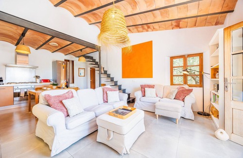 Biniaraix Villa | Country House "Els Abats" with Garden & Wi-Fi