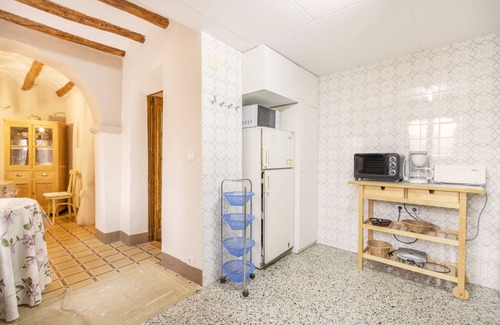 Juncosa House | Country House 'Estel Miracle' with Private Terrace and Private Garden