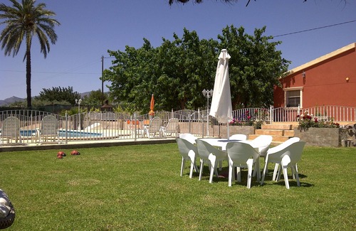 Elche House | COUNTRY HOUSE FOR SUMMERING, HIBERNATING OR EVENTS. CAPACITY FOR 12 GUESTS.