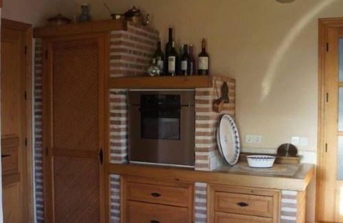 Candeleda Cottage | Country house (full rental) La Mogorra for 11 people