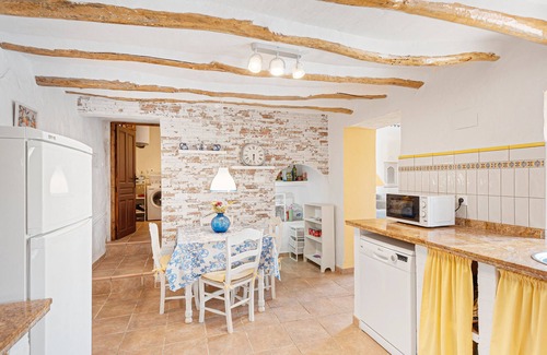 Villanueva de Algaidas House | Country House 'Furones' with Mountain View, Wi-Fi and Air Conditioning
