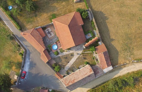 Forcarei House | Country House 'Galicia' with Mountain View, Private Pool and Wi-Fi