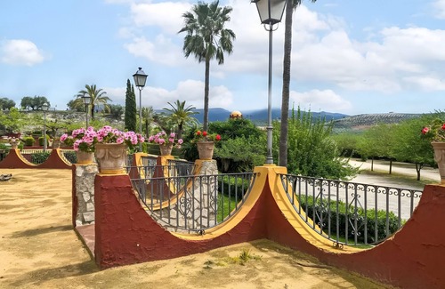 Cabra House | Country House 'Holiday House Dehesa Del Colmenar' with Mountain View, Wi-Fi and Air Conditioning
