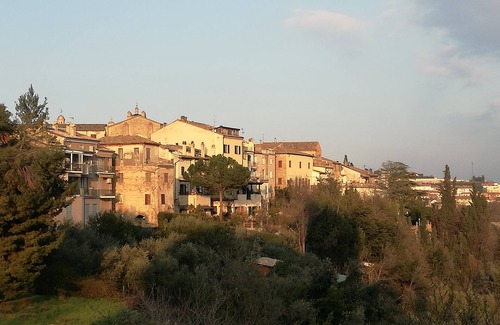 Cossignano Apartment | Country house in the Marche - apartment as an island of calm between sea and mountains