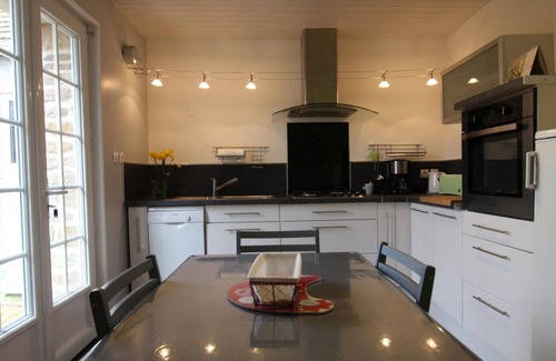 Couville Cottage | Country house in Couville, near Cherbourg, with WiFi and parking