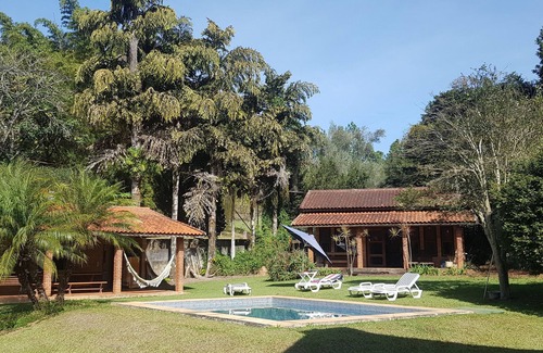 Aracariguama Cottage | Country house in gated community near São Paulo