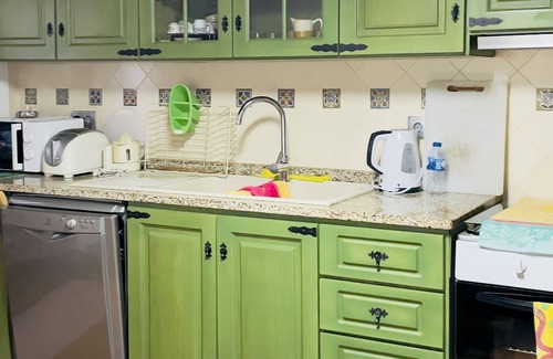 Fundao Cottage | Country house in historic village, traditional granite house/Castelo Novo.