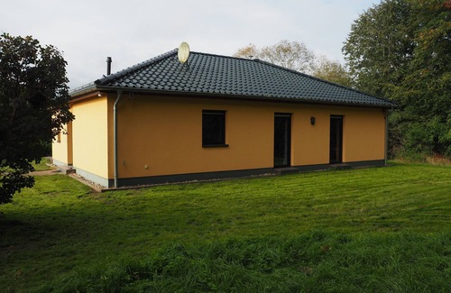 Sanitz House | Country house in rural surroundings and yet centrally located