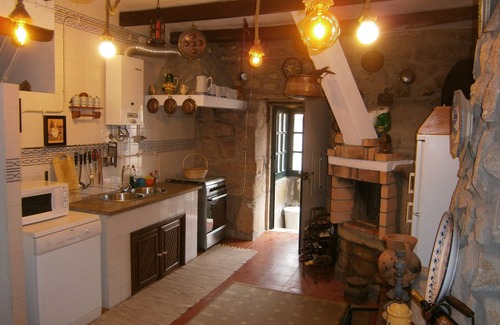 Cinfaes Cottage | Country house in the Douro region