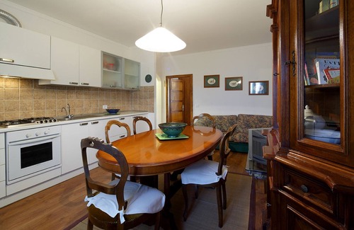 Conegliano Apartment | Country house in the Prosecco hills, 4 apartments