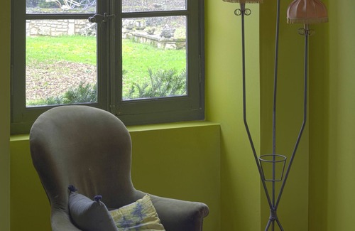 Angouleme House | Country house in town.