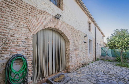 Mozoncillo House | Country House 'La Casería 1' with Private Garden and Wi-Fi