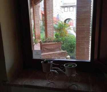 Fratta Apartment | Country House - La casetta nel borgo