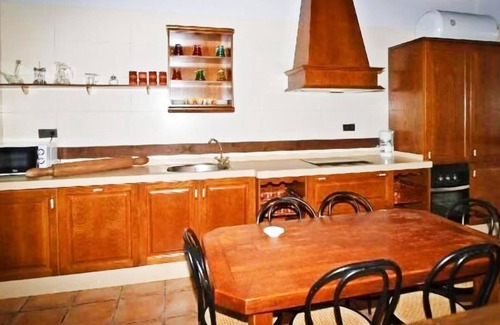 La Seca House | Country House 'La Seca Cuna Del Rueda' with Mountain View, Private Pool and Private Terrace
