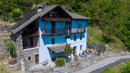 Villadossola House | Country House La Villa