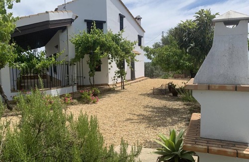 Beas House | Country House 'Las Alberquillas' with Private Terrace, Wi-Fi and Air Conditioning