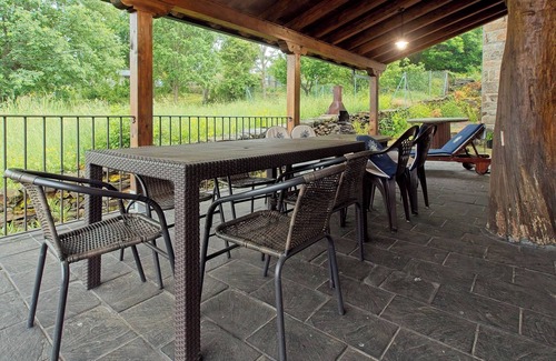 San Justo House | Country House 'Las Nieves' with Mountain View, Private Terrace and Wi-Fi