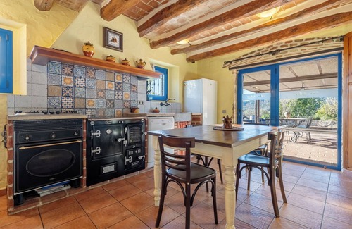 Alforja House | Country House 'Mas Fullat' with Mountain View, Wi-Fi and Air Conditioning