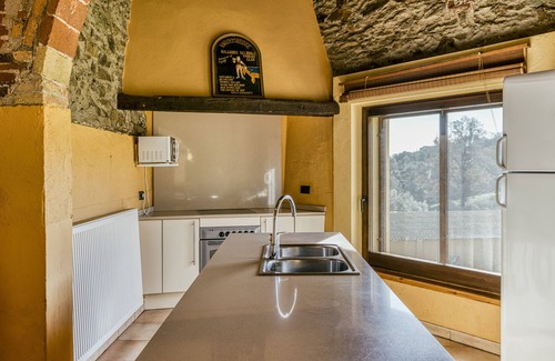 Garriguella Villa | Country House 'Mas Hortus' with Sea View, Private Pool and Wi-Fi